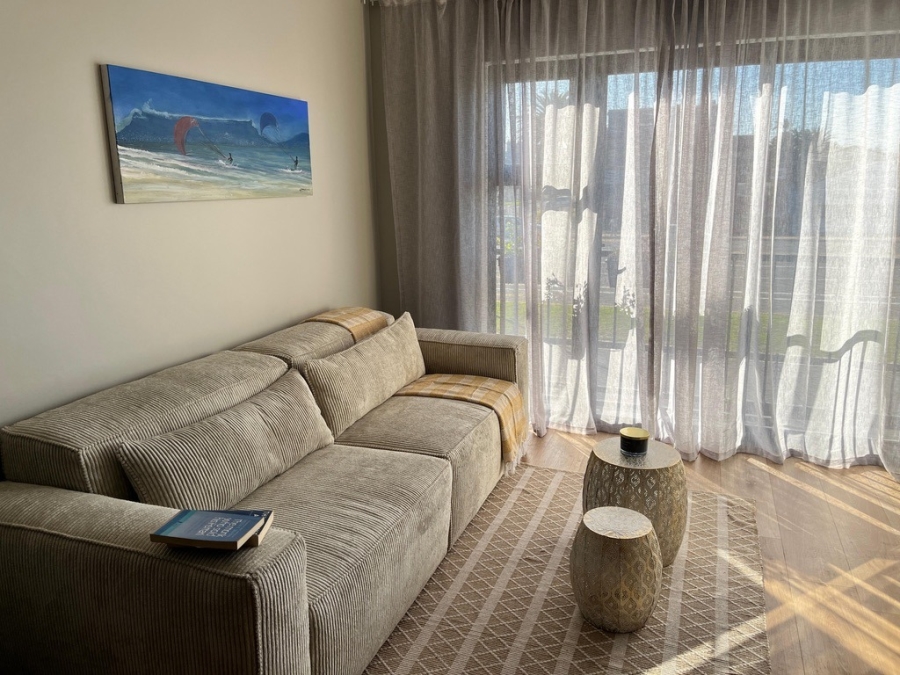 1 Bedroom Property for Sale in Table View Western Cape